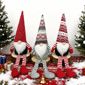 Figurines de Père Noël de style nordique haut de gamme, faites à la main, écologiques, en polyester doux, sans visage, pour décoration festive de fenêtre - Product Image 4