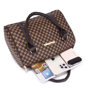 Stylish High Quality Luxury Women's Casual Tote Designer <b>Bag</b> Lightweight Zipper Hasp Closure Single Handle <b>Soft</b> Genuine <b>Leather</b> - Product Image 6