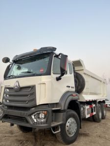 รถบรรทุกซิโนทรัค ฮาวโน่ NX 6x4 แบบดัมพ์ 10 ล้อ เครื่องยนต์ดีเซล 451-500 แรงม้า ยูโร 5 สำหรับงานหนัก ขนส่งวิศวกรรม - Product Image 4