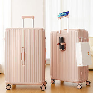 Maleta de Viaje Yongsheng de 28 Pulgadas Resistente a Impactos, con 4 Ruedas, Cierre de Cremallera, Diseño Duradero con Rayas, Otoño 2024 - Product Image 1