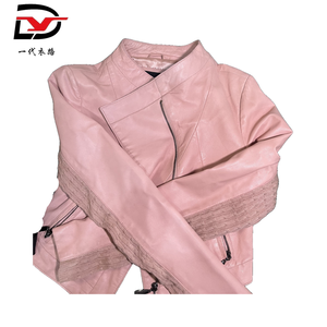 Veste en <span class=keywords><strong>cuir</strong></span>, manteau pour hommes et femmes, vêtements d'occasion en gros, manteaux de marque d'occasion pour hommes, ballots de vêtements d'occasion, vêtements d'occasion - Product Image 3