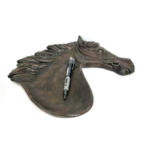 Plateau créatif en résine style antique tête de cheval – Artisanat décoratif pour bureau, bibliothèque, porte-stylo, petit plateau à jouets, ornement décoratif