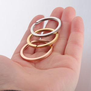 Porte-clés plat fendu en acier inoxydable plaqué PVD poli miroir de 25 mm - Product Image 3