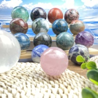 Vente en gros de sphères de cristal naturelles diverses, pierres de guérison, sphères de cristal de quartz, mélange de matériaux, sphères pour la décoration Feng Shui, cadeau