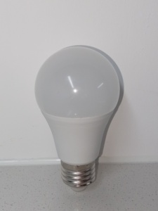 E27 B22 SMD LED Globe <b>Bulbs</b> A65 12W AC110V-265V Plastic lampshade and white plastic lamp body - Product Image 3