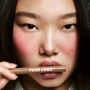 Aceite Labial con Logotipo Personalizado, Hidratante, Vegano, con Péptidos, Acabado Mate de Larga Duración, Resistente al Agua, Tonos Nude y Marrón Oscuro, en Lápiz - Product Image 6