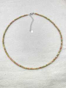 Collar de Unakita Facetada, Joyería Delicada con Piedras Preciosas, Cuentas Microfacetadas, Collar de Cristal, Joyería Minimalista, Pequeñas Piedras Preciosas - Product Image 3