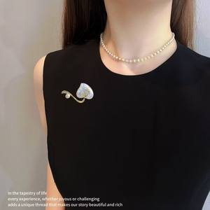 Broche de Joyería Shell Love Sea Akoya para Mujer, Lindo Broche de Flor con Forma de Cisne de Dibujos Animados, con Esmalte Impecable, Material de Cristal de Perla - Product Image 4