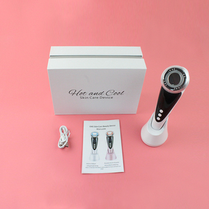 Appareil de soin de la peau électrique 7 en 1, portable, lumière, chaleur, vibration, lifting du visage, massage, utilisation à domicile, blanchiment et resserrement de la peau - Product Image 5