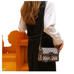 Exquisite high imitation women's bag women's shoulder bag high quality fashion high quality quality bag women's leather