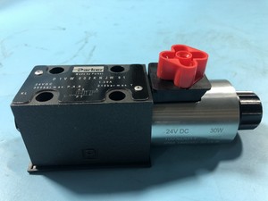 Válvula Solenoide Direccional Hidráulica SD1VW002KNJW Serie D1VW NG06 CETOP 03 24VDC 80L/min 350Bar 2 Posiciones 4 Vías - Product Image 1