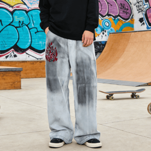 กางเกงยีนส์ทรงตรงแบบสั่งตัดสำหรับผู้ชาย เอวกลาง ระบายอากาศได้ดี สไตล์วินเทจ ล้างสีแบบ Snow Wash เหมาะสำหรับสตรีทแวร์ - Product Image 1