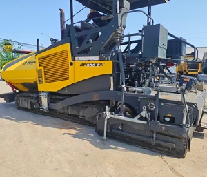 Nouvelle machine à pavage d'asphalte d'occasion BOMAG BF800C allemande, faible nombre d'heures, système hydraulique complet, pompe 800t/h, capacité 300mm - Product Image 5