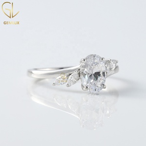 Anillo de Compromiso de Plata 925 con Diamantes de Moissanita de Corte Oval y Marquise, Anillo de Cinco Piedras, Anillo de Boda para Mujer - Product Image 3