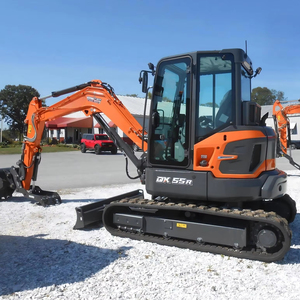 Excavadora Compacta de Orugas DX55 5C de 5.4 Toneladas de Alto Rendimiento con Pulgar Hidráulico para Construcción Urbana - ¡Gran Oferta! - Product Image 1