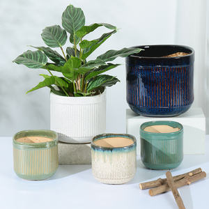 屋外ガーデン装飾 大型プランターポット モダンデザイン アトランティックスタイル陶器 家庭用苗床 床置き用フラワーポット プランター - Product Image 1