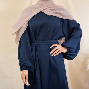 Conception super populaire Fourniture directe d'usine Eid Moyen-Orient Dubaï Robe de base de couleur unie Femmes musulmanes Robe modeste <span class=keywords><strong>Ayaba</strong></span> - Product Image 3