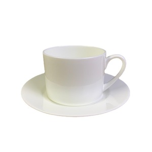 Set di tre pezzi di tazze da caffè in ceramica semplice europea bianca in tinta unita - Product Image 2