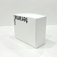 Boîtes d'expédition en carton ondulé écologiques avec logo personnalisé imprimé, gaufrage et pelliculage mat pour l'emballage des chaussettes