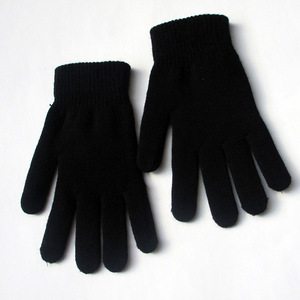 TOPSSPP057M Vente en gros Gants en peluche épais et chauds d'hiver de couleur unie Gants bon marché pour femmes Écran tactile Gants de haute qualité - Product Image 1