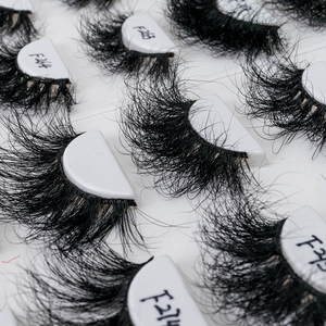 Ciglia in Visone Extra Drammatiche 25mm Super Voluminose e Fatte a Mano Ciglia Ricce e Vaporose per Trucco Occhi - Product Image 1