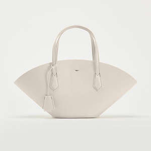 กระเป๋าถือทรงกากบาทขนาดใหญ่สำหรับผู้หญิง ดีไซน์มีปีก สะพายไหล่เดียว ทำจากหนัง PU ทรงถัง - Product Image 2