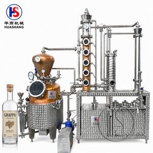 Máquina de Destilación de Grappa a Gran Escala Personalizada HuaShang, Alambique de Cobre con Columna para la Producción de Licores de Uva Premium - Product Image 1