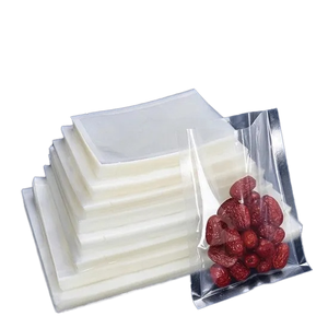 Sacs d'emballage alimentaire sous vide transparents OEM personnalisés, sacs de conservation en PE de qualité alimentaire à compression pour sandwichs, fruits de mer, saumon, fruits - Product Image 1