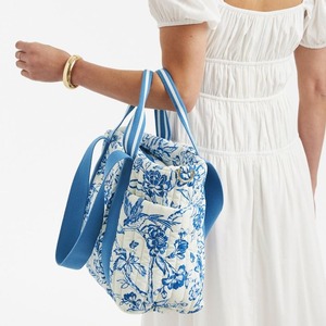 <span class=keywords><strong>Bolsa</strong></span> de pañales de <span class=keywords><strong>maternidad</strong></span> acolchada floral con correas ajustables <span class=keywords><strong>bolsa</strong></span> de cuidado de bebé <span class=keywords><strong>personalizada</strong></span> con cambiador y organizador para mamás - Product Image 2