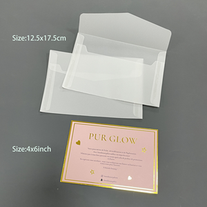 Enveloppe en papier vélin double face avec finition translucide givrée, petit livre de mariage et cartes d'invitation, design élégant - Product Image 1