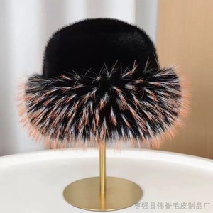Nouveau chapeau mongol en peluche transfrontalier, chaud en hiver, en fausse fourrure de vison, élégant, avec protection pour les oreilles - Product Image 3