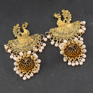 Boucles d'oreilles Jhumka géométriques rétro ethniques pour femmes, bijoux indiens, fleur dorée, pendentif en forme de cloche, boucles d'oreilles pendantes (KER825) - Product Image 5