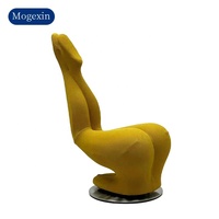 Fauteuil d'appoint français moderne de conception unique en rouge décontracté et créatif avec un motif floral unique pour appartement, villa, chambre à coucher, salle à manger