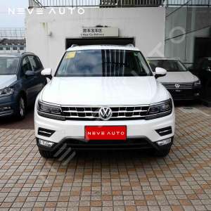Voitures d'occasion <span class=keywords><strong>Tiguan</strong></span> L <span class=keywords><strong>2017</strong></span> 330TSI Automatic 2WD Flagship Edition SUV de taille moyenne à essence Voitures chinoises à <span class=keywords><strong>vendre</strong></span> - Product Image 2