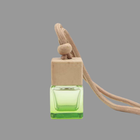 Diffuseur de parfum pour voiture en verre de forme carrée avec bouchon à vis en bois, logo personnalisé, 8 ml, dégradé noir givré