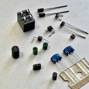Perles de <span class=keywords><strong>ferrite</strong></span> NiZn Inducteur pour la <span class=keywords><strong>suppression</strong></span> des interférences électromagnétiques et l'inductance large bande Réduction du bruit haute fréquence sur les cartes de circuits imprimés - Product Image 4
