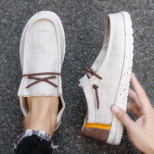 Chaussures d'été en toile pour hommes Chaussures de conduite respirantes et décontractées Chaussures plates pour hommes Mocassins confortables Ultralégers Lazy Boat Shoes Plus Size 40-<span class=keywords><strong>48</strong></span> - Product Image 6