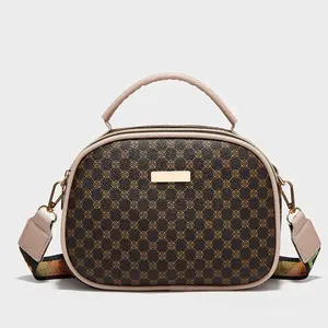 Sac à bandoulière pour femme en PU, forme seau, avec broderie à motifs variés, fermeture éclair et fermoir, sangle imprimée, style mode - Product Image 1