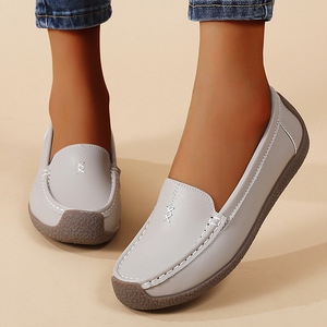 Mocassins Décontractés Plats pour <span class=keywords><strong>Femme</strong></span> 2025 à Surface Souple, Chaussures Confortables à Enfiler de Grande <span class=keywords><strong>Taille</strong></span> pour Maman, Collection Automne - Product Image 3