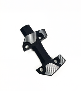 Pièces de support antidérapantes pour pédale industrielle en aluminium anodisé noir 3/4/5 axes, usinage CNC de haute précision OEM - Product Image 1