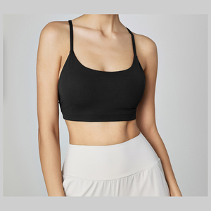 Top Deportivo de Yoga para Mujer con Tirantes Finos, Acolchado, Cuello Halter y Diseño Fruncido para Pilates y Fitness - Product Image 3
