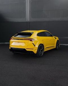 ชุดแต่งคาร์บอนไฟเบอร์สำหรับ Lamborghini Urus รุ่น URUS NT-style ประกอบด้วยลิ้นกันชนหน้าคาร์บอนไฟเบอร์, ดิฟฟิวเซอร์, สเกิร์ตข้าง, ซุ้มล้อแบบไวด์บอดี้ - Product Image 4