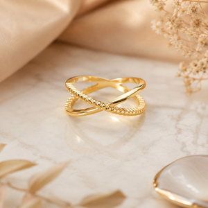 Anello Incrociato per Donne, Stile Minimalista Geometrico, Accessorio da Dito per Uso Quotidiano - Product Image 3
