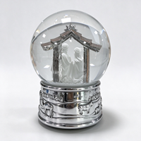 Boule à Neige de Noël en Résine Peinte à la Main, Scène de la Nativité, Famille Sainte, Décoration de Table de Noël, Objet de Collection