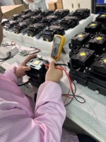 Module LED COB refroidi par liquide haute puissance 800W avec dissipation thermique supérieure pour diverses conceptions de projecteurs à tête mobile