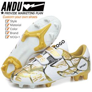 Chaussures <span class=keywords><strong>de</strong></span> football <span class=keywords><strong>Taille</strong></span> <span class=keywords><strong>28</strong></span>-38 pour enfants garçons 12 ans chaussures <span class=keywords><strong>de</strong></span> football pour enfants chaussures <span class=keywords><strong>de</strong></span> football <span class=keywords><strong>de</strong></span> futsal d'intérieur bon marché pour enfants - Product Image 1