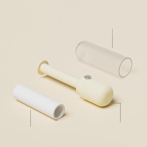 Rodillo Adhesivo Portátil para Pelo de Mascotas, Removedor de Pelusas de Bolsillo Reutilizable para Viajes, Mini Rodillo Quitapelusas para Ropa - Product Image 6