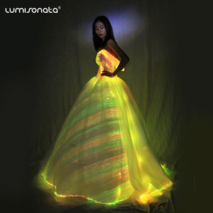 La vendita calda ha condotto luminoso in fibra ottica glowing light up delle donne <span class=keywords><strong>abito</strong></span> da sposa <span class=keywords><strong>abito</strong></span> da sposa - Product Image 4