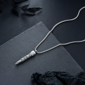 Colar com Pingente em Forma de Esqueleto Personalizado e Estiloso, Corrente de Aço Inoxidável para Homens, Estilo Biker, Festa, Prata - Product Image 3