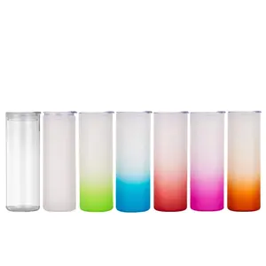 großhandel 25oz Sublimations-Farbglasbecher gefrosteter Hang-Trinkwasserflasche Glasbecher mit farbigen Kunststoffdeckeln
